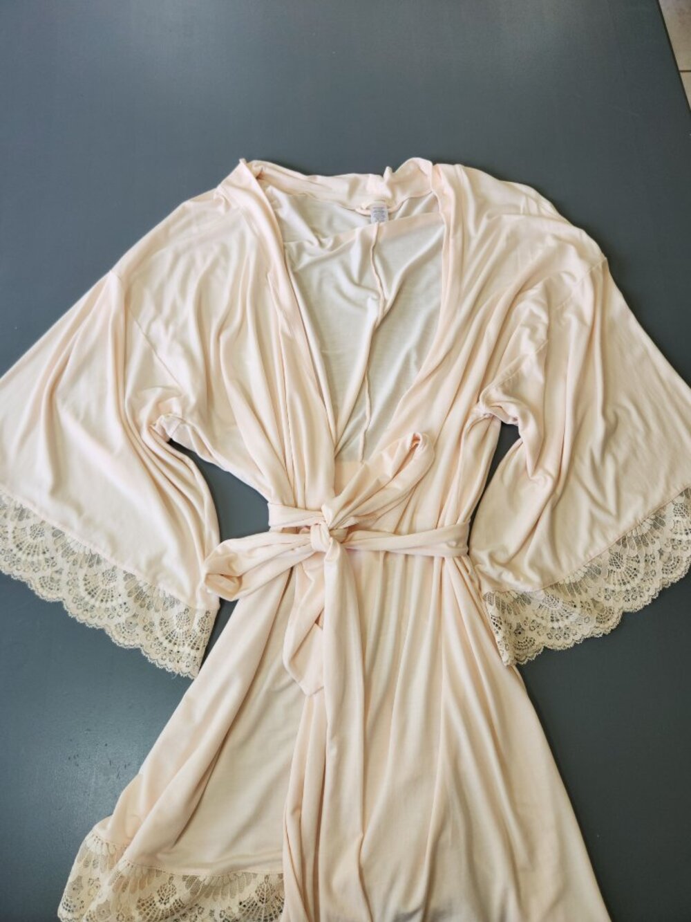 Eberjey Women's Mariana Kimono Robe Blush Size Medium Lace Trim Modal Tencel